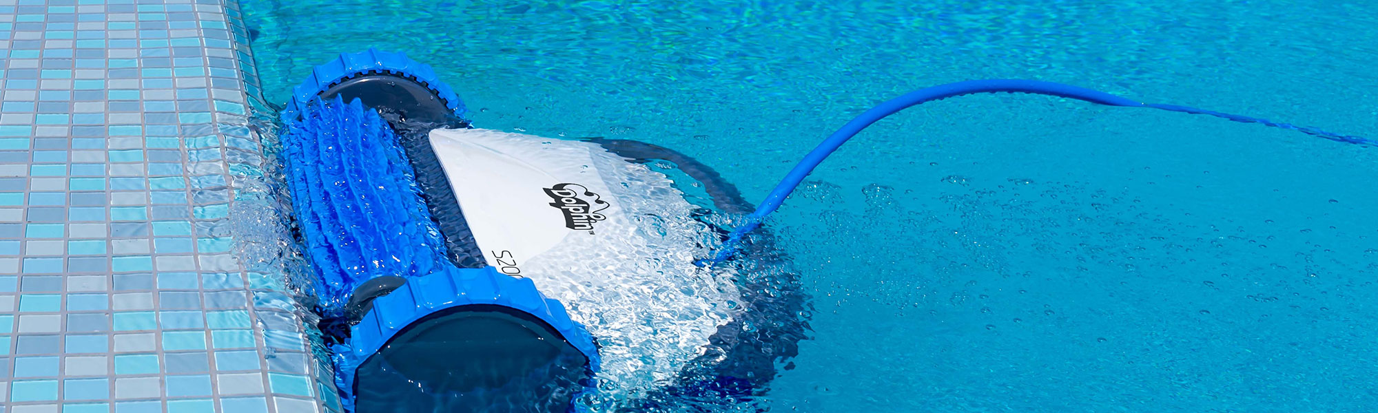 robot piscine &eacute;lectrique fond et parois Dolphin